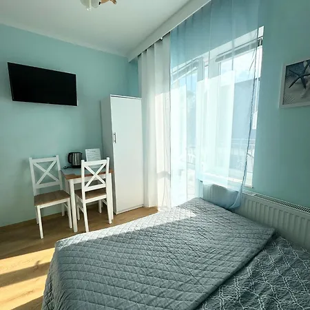 Guest house Zlote Piaski Z Basenem 3*