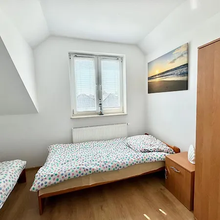 Zlote Piaski Z Basenem 3* Darlowo
