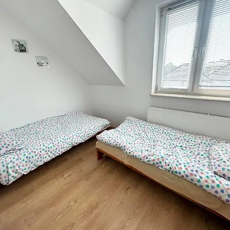 Zlote Piaski Z Basenem 3*