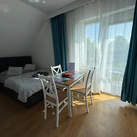 ゲストハウス Zlote Piaski