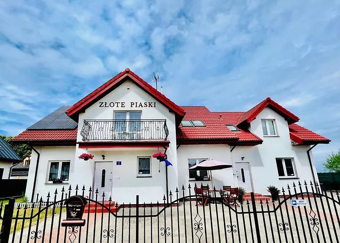 Zlote Piaski ゲストハウス 3*